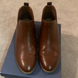 Target universal thread Nora booties in dark cognac - 9.5